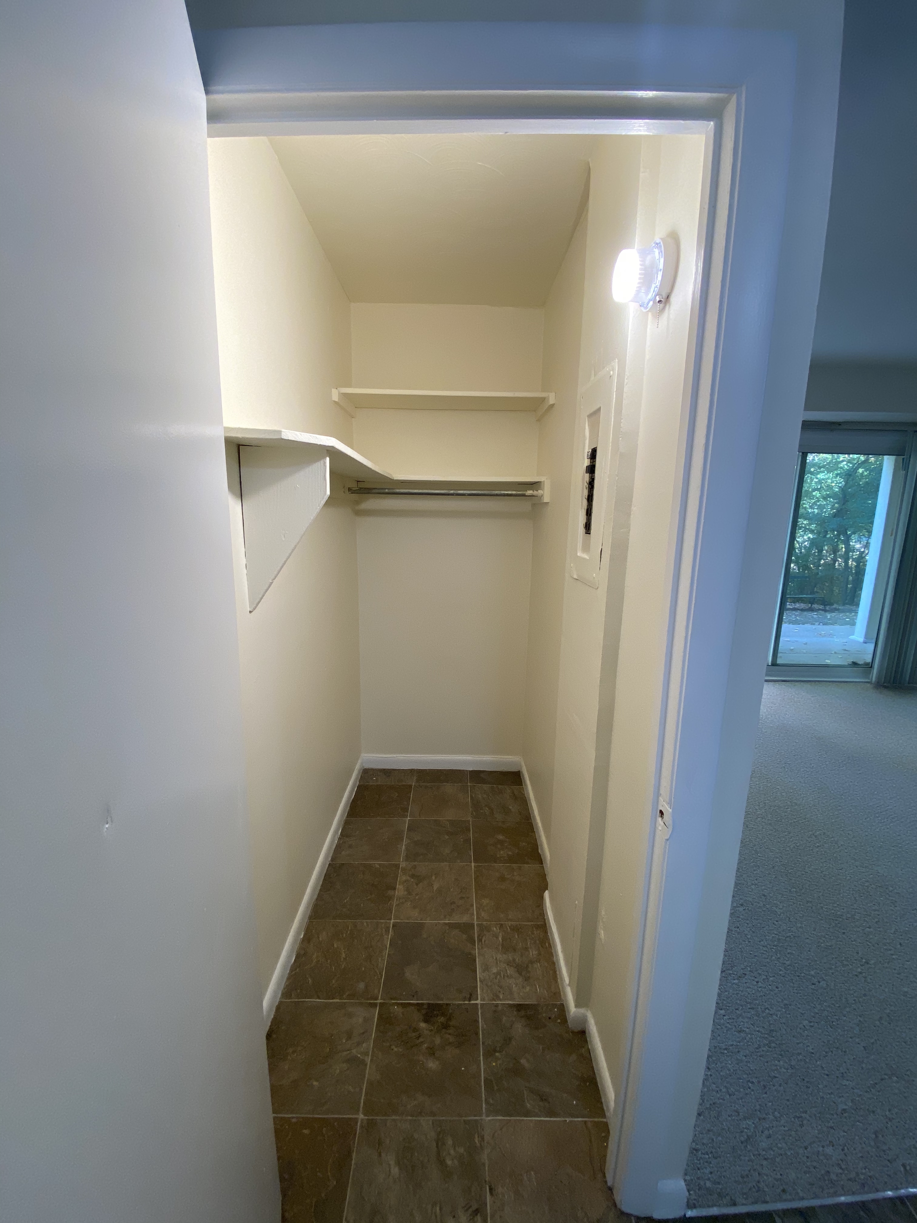 1 bed, 1 bath apartment for rent at 20 Westgate Dr Unit T4, North Woburn — photo 5 of 8