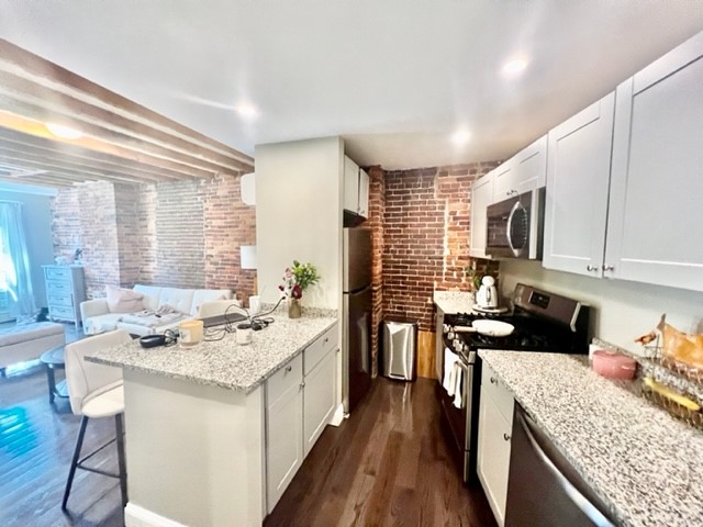 1 bed, 1 bath apartment for rent at 353 Hanover St Unit 3, North End — photo 5 of 14