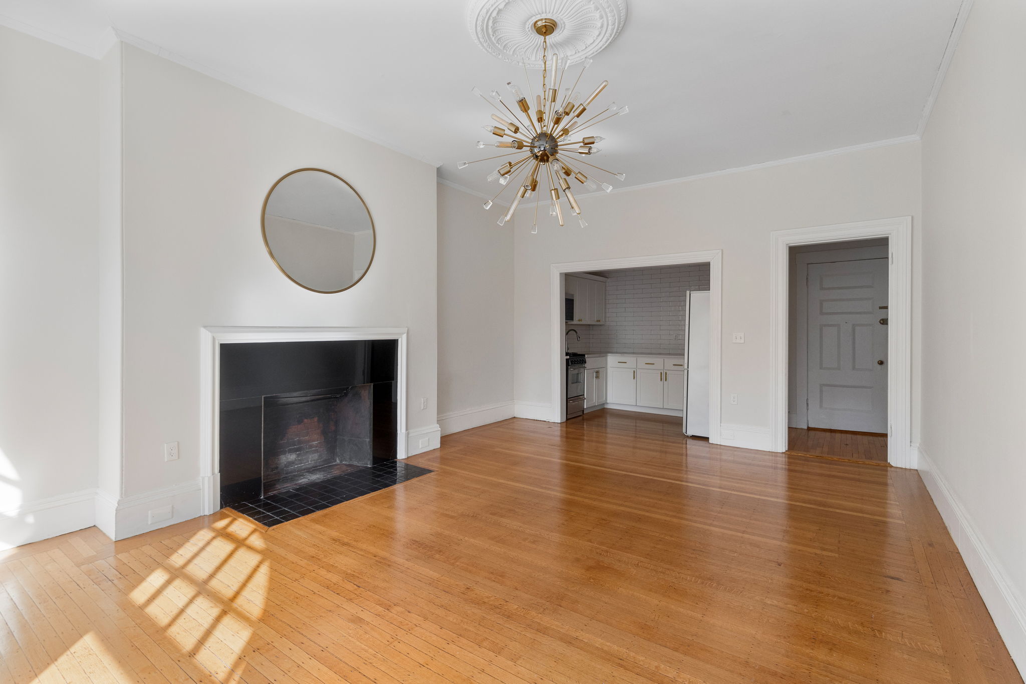 291 Commonwealth Ave, Back Bay