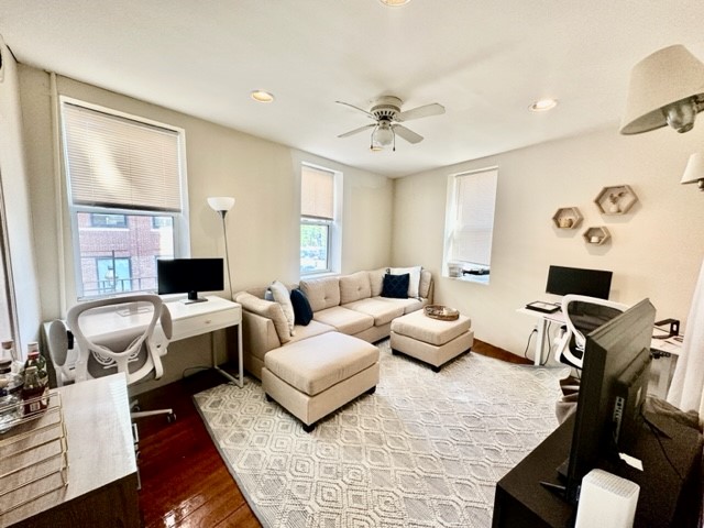 2 bed, 1 bath apartment for rent at 44 Clark St Unit 2, North End — photo 5 of 12