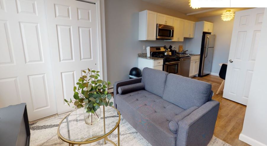 Studio bed, 1 bath apartment for rent at 36 Bennet St Unit 2B, North End — photo 3 of 9