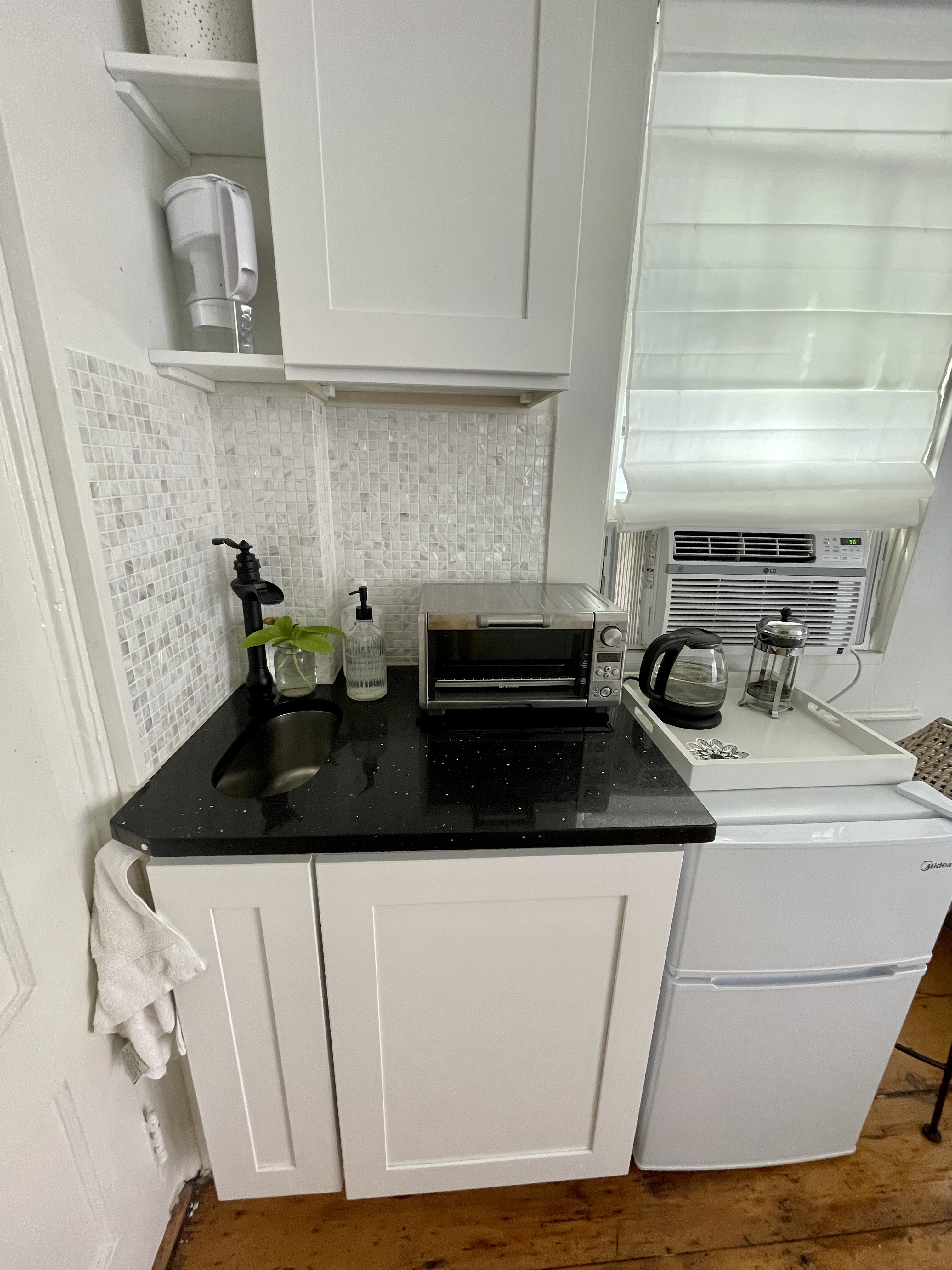 Studio bed, 1 bath apartment for rent at 36 Joy St Unit 3R, Beacon Hill — photo 5 of 19