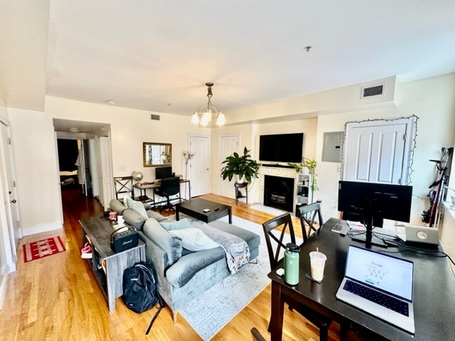 2 bed, 2.5 bath apartment for rent at 34 Mount Vernon St Unit 3, Beacon Hill — photo 5 of 22
