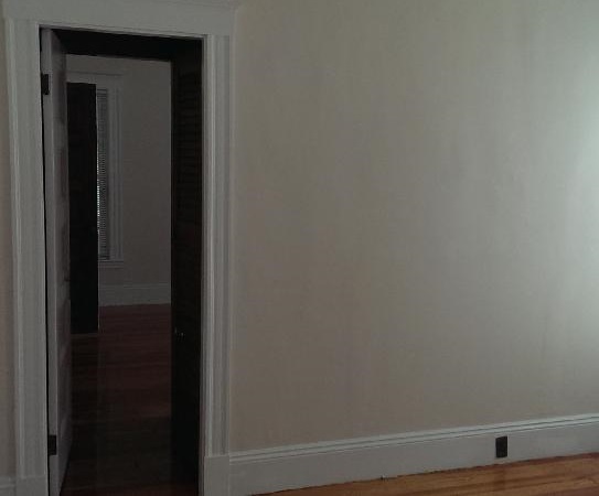 2.5 bed, 1 bath apartment for rent at 44 Newcomb St Unit 2, Arlington — photo 7 of 10