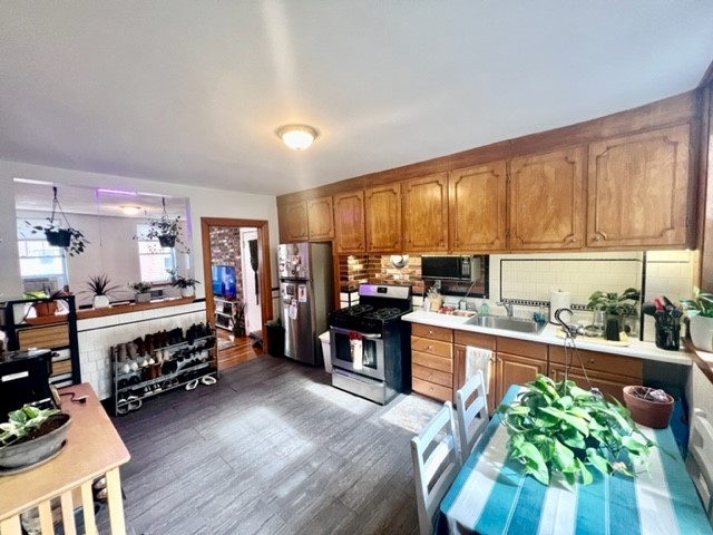 170 Endicott St, North End