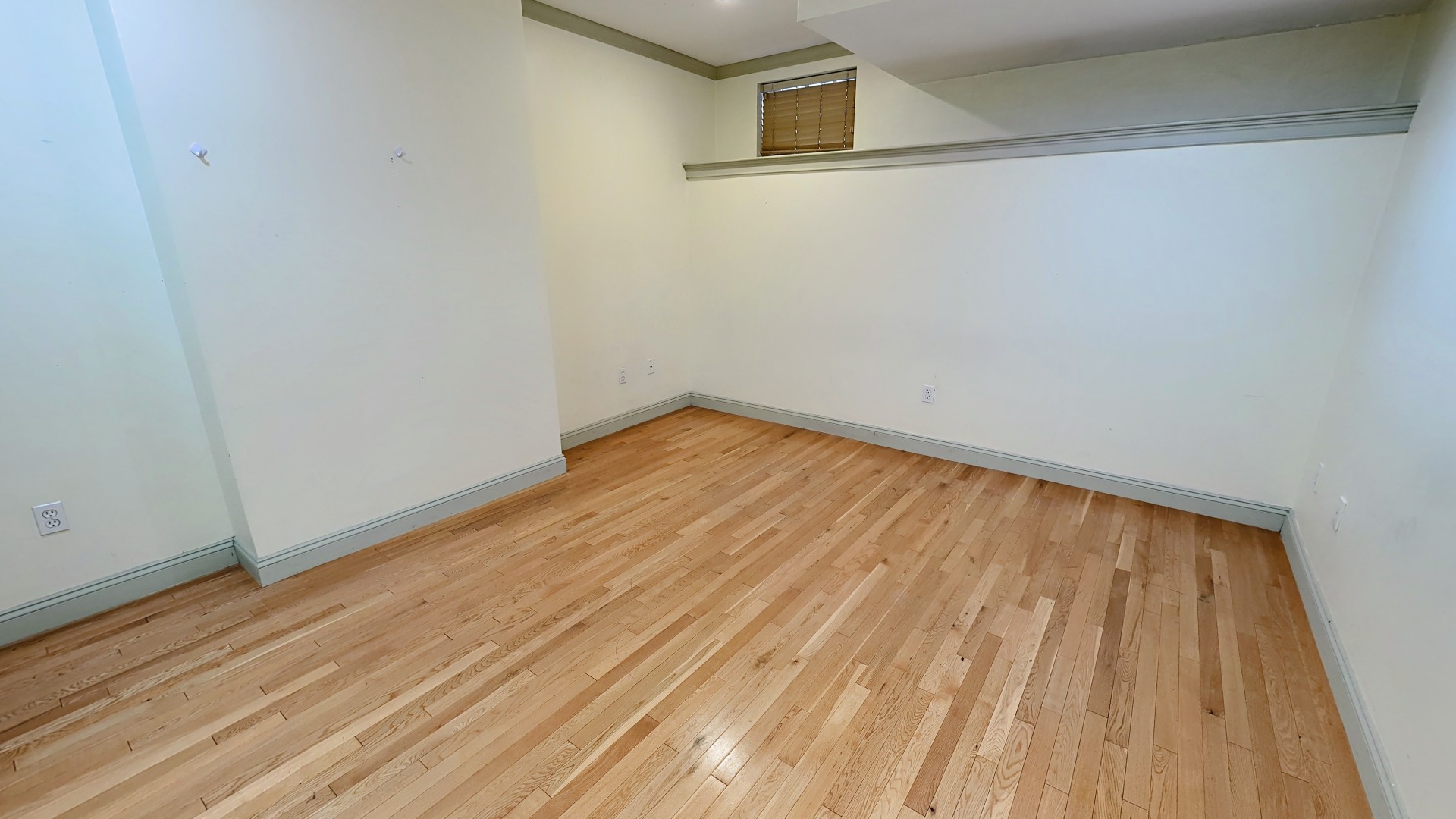 4 bed, 3 bath apartment for rent at 461 Commonwealth Ave Unit 1, Back Bay — photo 3 of 9