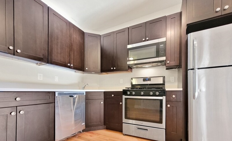 4 bed, 2 bath apartment for rent at 63 Perkins St Unit 1, East Somerville — photo 5 of 7