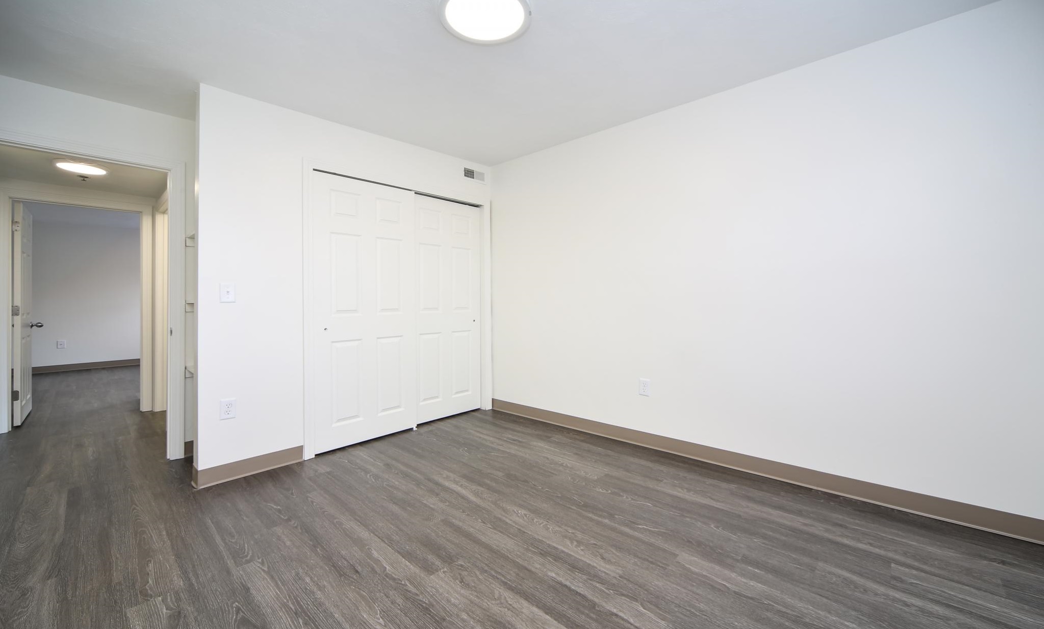 2 bed, 1 bath apartment for rent at 11 Darling St Unit 6, Mission Hill — photo 5 of 7