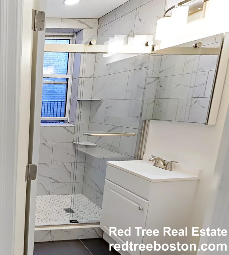 20 Queensberry St, Fenway