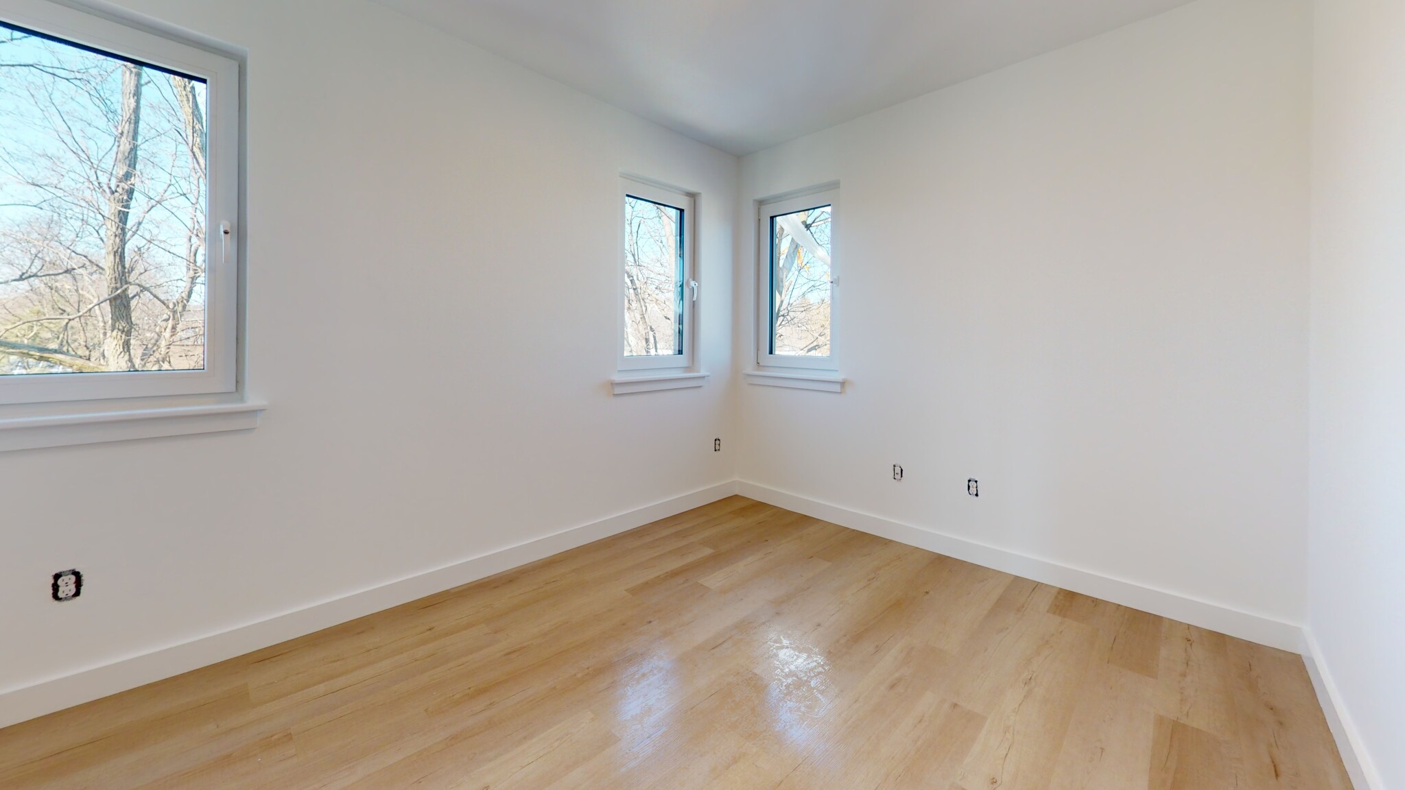 4 bed, 2 bath apartment for rent at 32 Marcella St Unit 3, Roxbury — photo 3 of 6