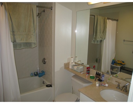 2 bed, 2 bath apartment for rent at 17 Otis St Unit 301, East Cambridge — photo 12 of 20