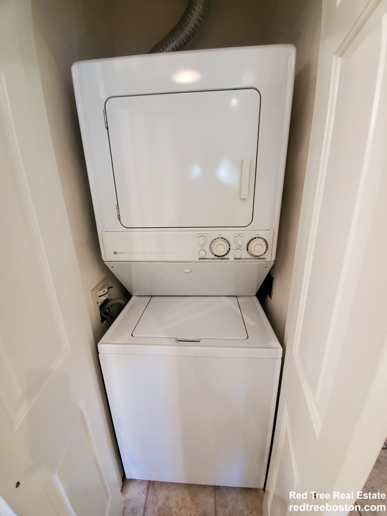 47 Logan Ave, Medford