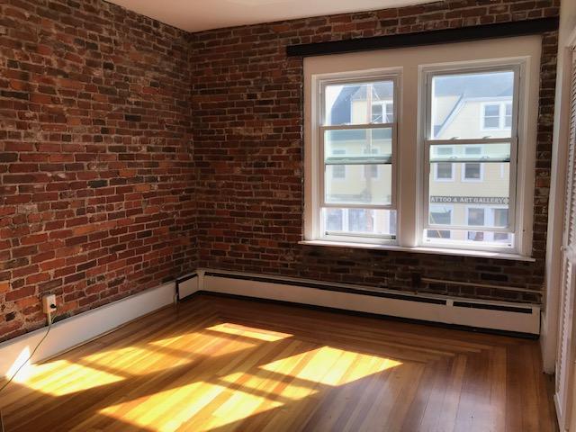 2 bed, 1.5 bath apartment for rent at 210 Derby St Unit 2L, Salem — photo 6 of 11