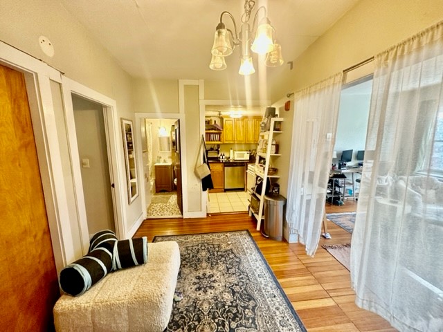 2 bed, 1 bath apartment for rent at 435 Hanover St Unit 4, North End — photo 5 of 13