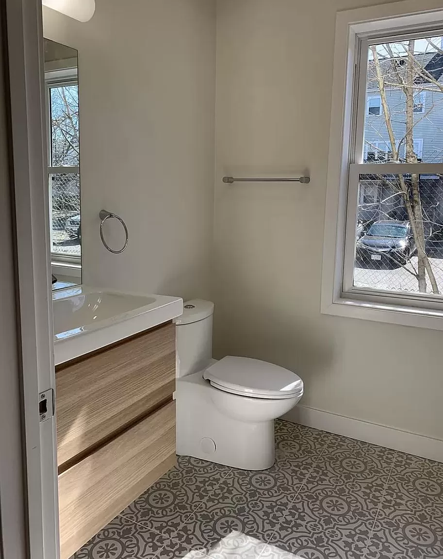 2 bed, 2 bath apartment for rent at 10 Ruthven Park Unit 2, Dorchester — photo 5 of 7