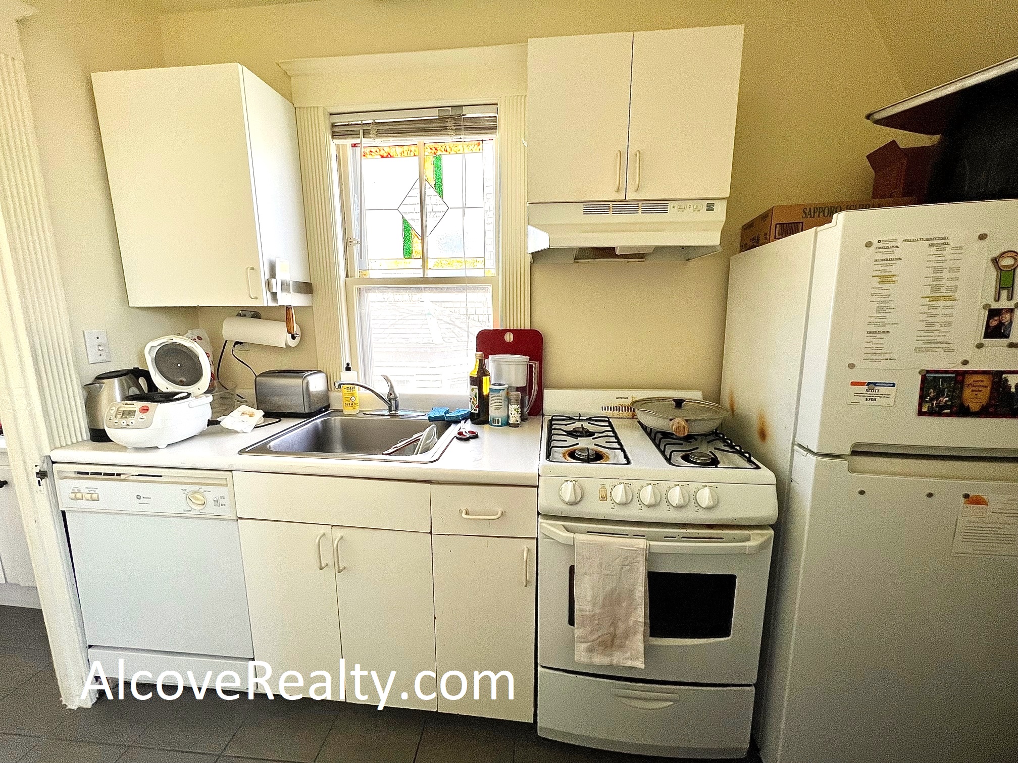 1 bed, 1 bath apartment for rent at 78 College Ave Unit 4, Davis Square — photo 5 of 7