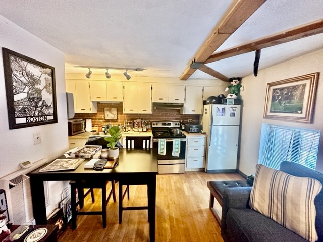 1 bed, 1 bath apartment for rent at 8 Harris St Unit 1, North End — photo 5 of 15