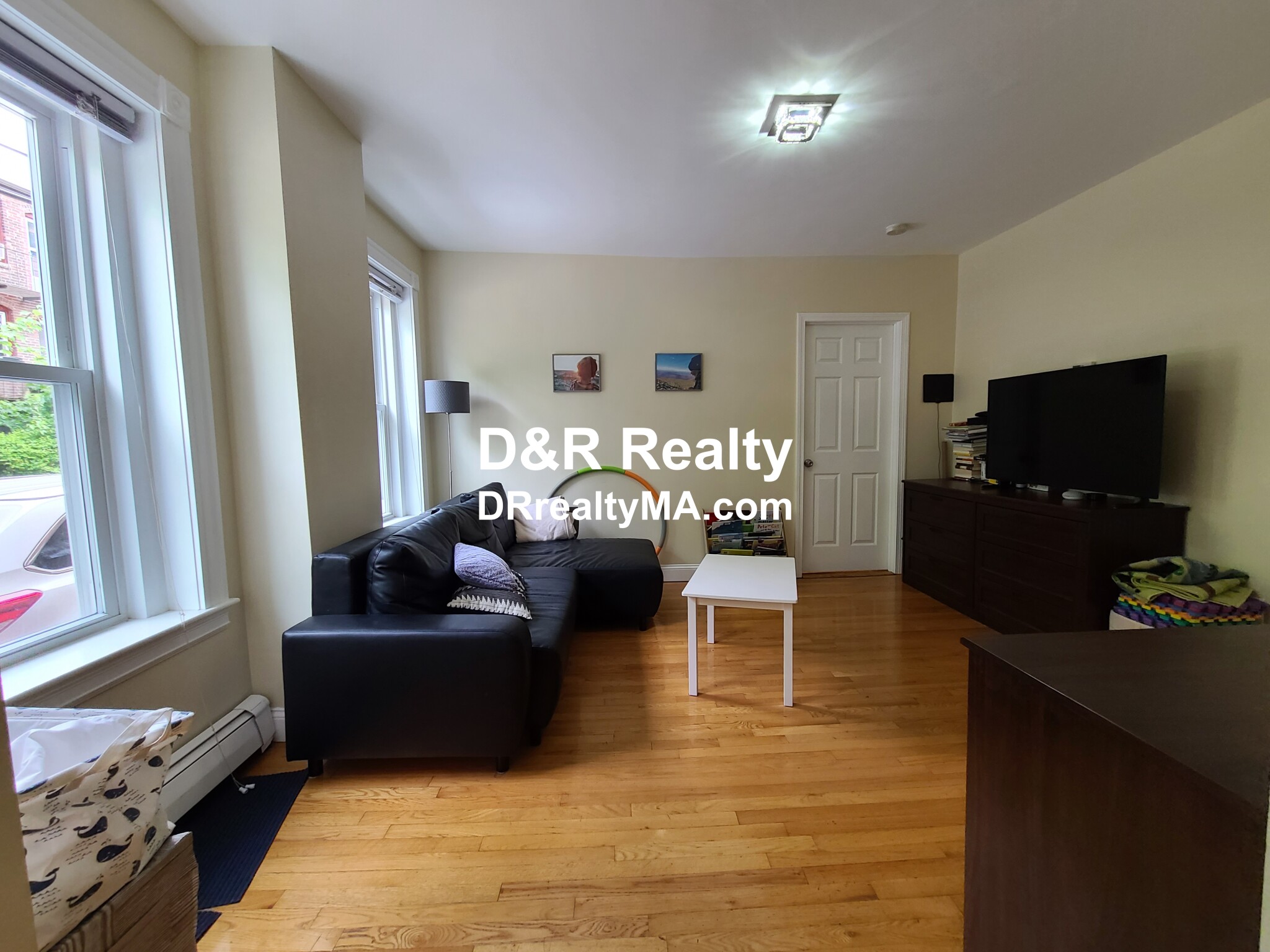 2 bed, 1 bath apartment for rent at 18 Holmes St Unit 1, Allston — photo 6 of 18