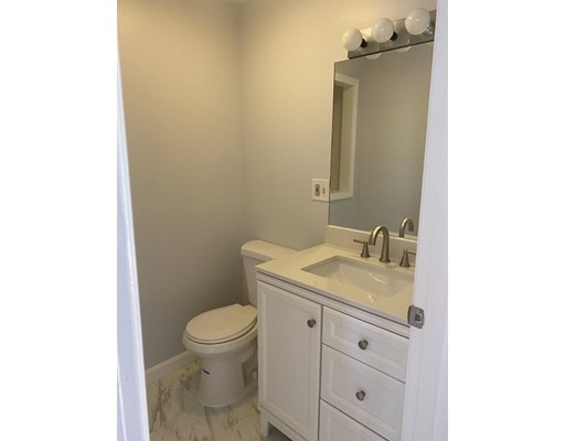 2 bed, 1.5 bath apartment for rent at 37B Morton St Unit B, Jamaica Plain — photo 26 of 28