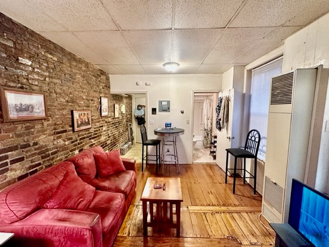 Studio bed, 1 bath apartment for rent at 23 Sheafe St Unit 1R, North End — photo 5 of 9