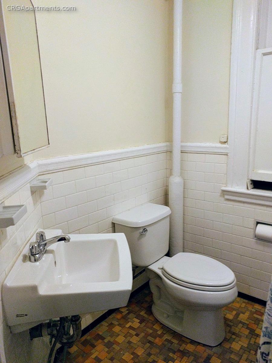 2 bed, 1 bath apartment for rent at 88 Massachusetts Unit 8, Central Square — photo 5 of 11