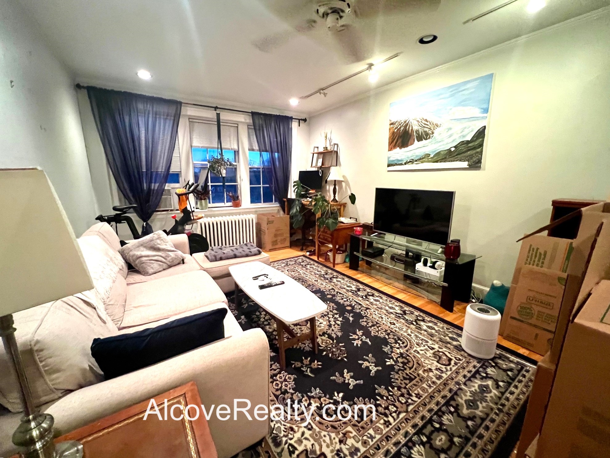 1 bed, 1 bath apartment for rent at 54 Concord Ave Unit 34, Observatory Hill — photo 5 of 14