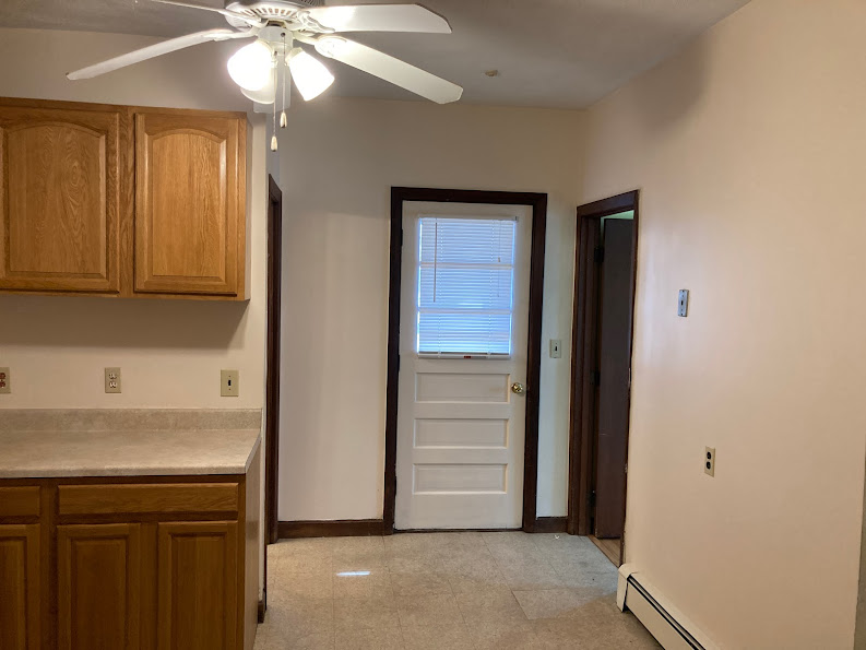 3 bed, 1 bath apartment for rent at 320 Granite St Unit 1, Quincy — photo 5 of 13