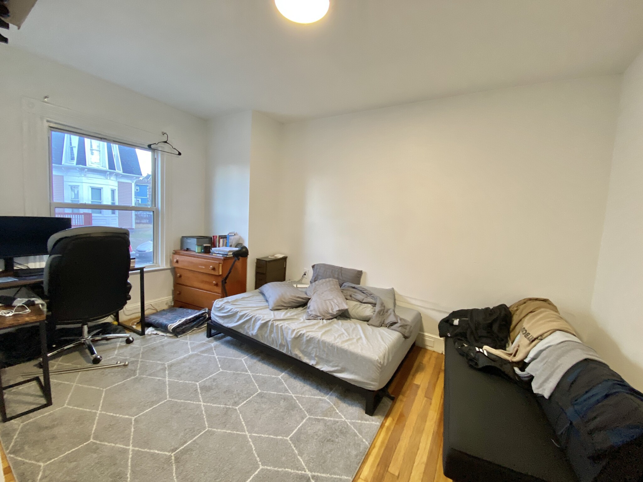 3 bed, 1 bath apartment for rent at 13 Higgins St Unit T, Allston — photo 5 of 17
