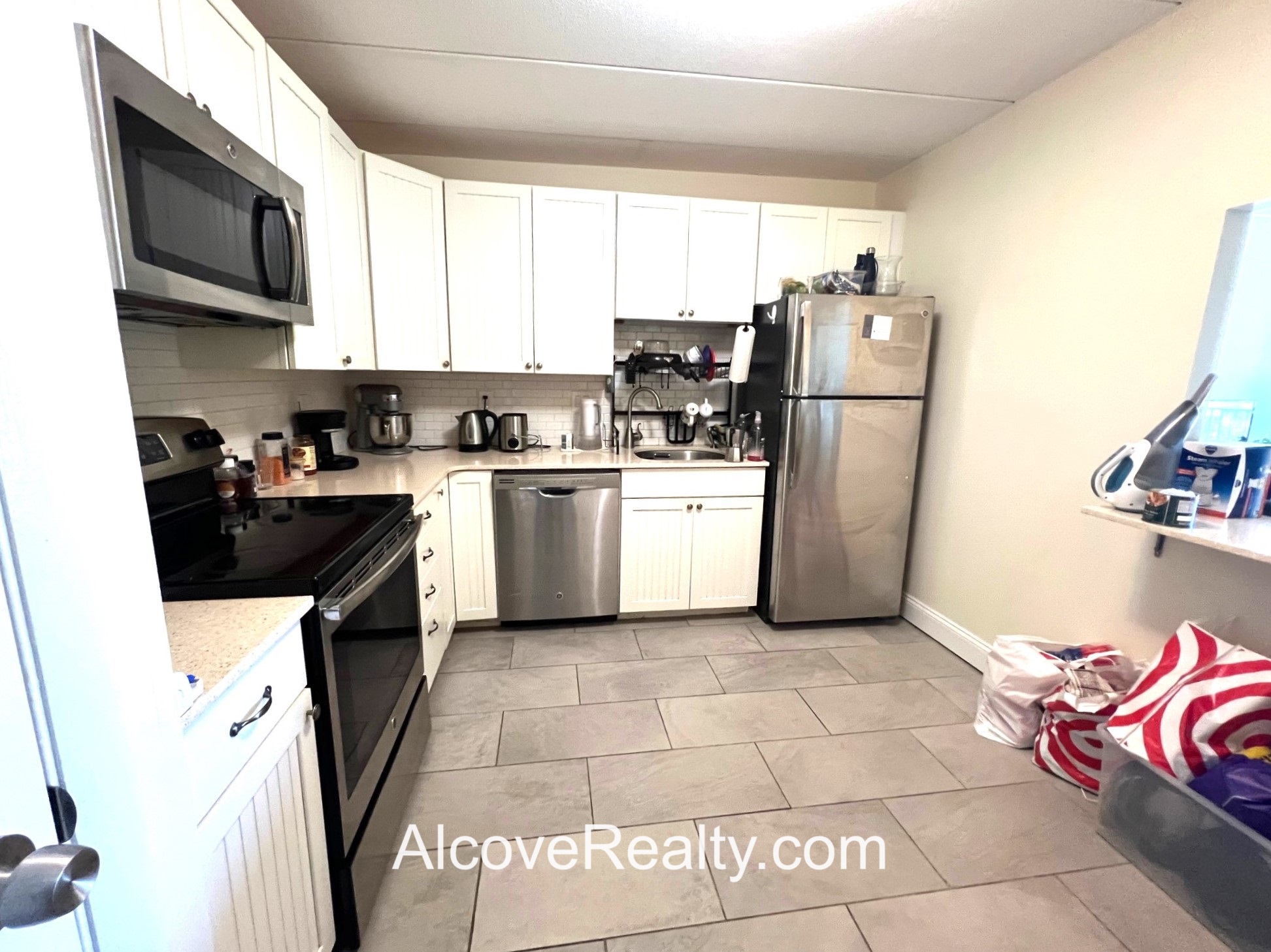 2 bed, 1 bath apartment for rent at 60 Pleasant St Unit 501, Arlington — photo 5 of 19