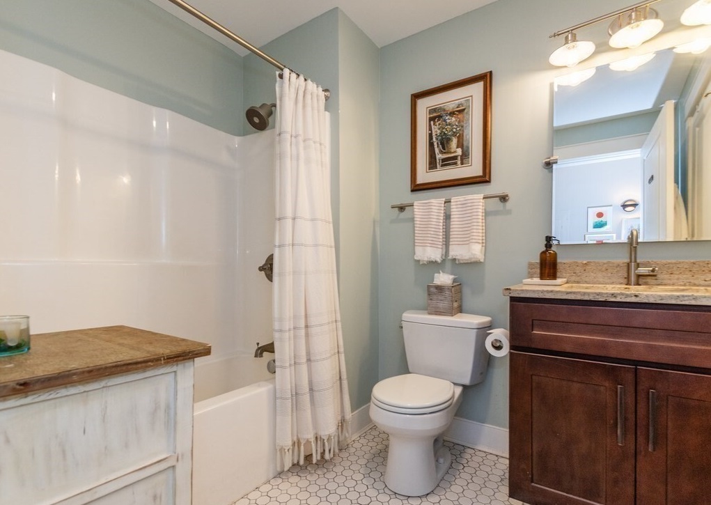 1 bed, 1 bath apartment for rent at 31 Wheeler St Unit 103, Harvard Square — photo 5 of 8