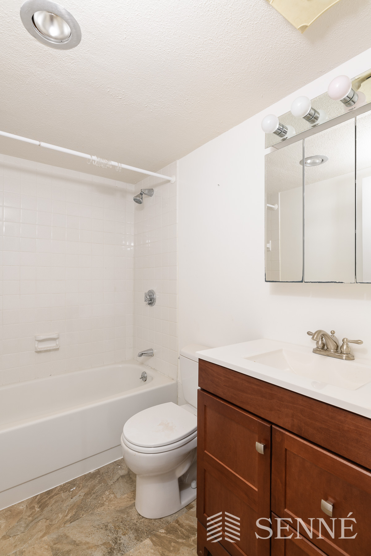 2 bed, 2 bath apartment for rent at 1580 Massachusetts Ave Unit 8A, Harvard Square — photo 5 of 9