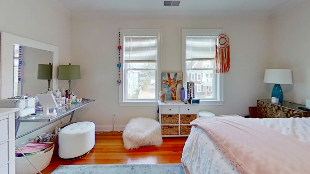 5 bed, 2 bath apartment for rent at 45 Burton St Unit 2, Brighton — photo 5 of 6