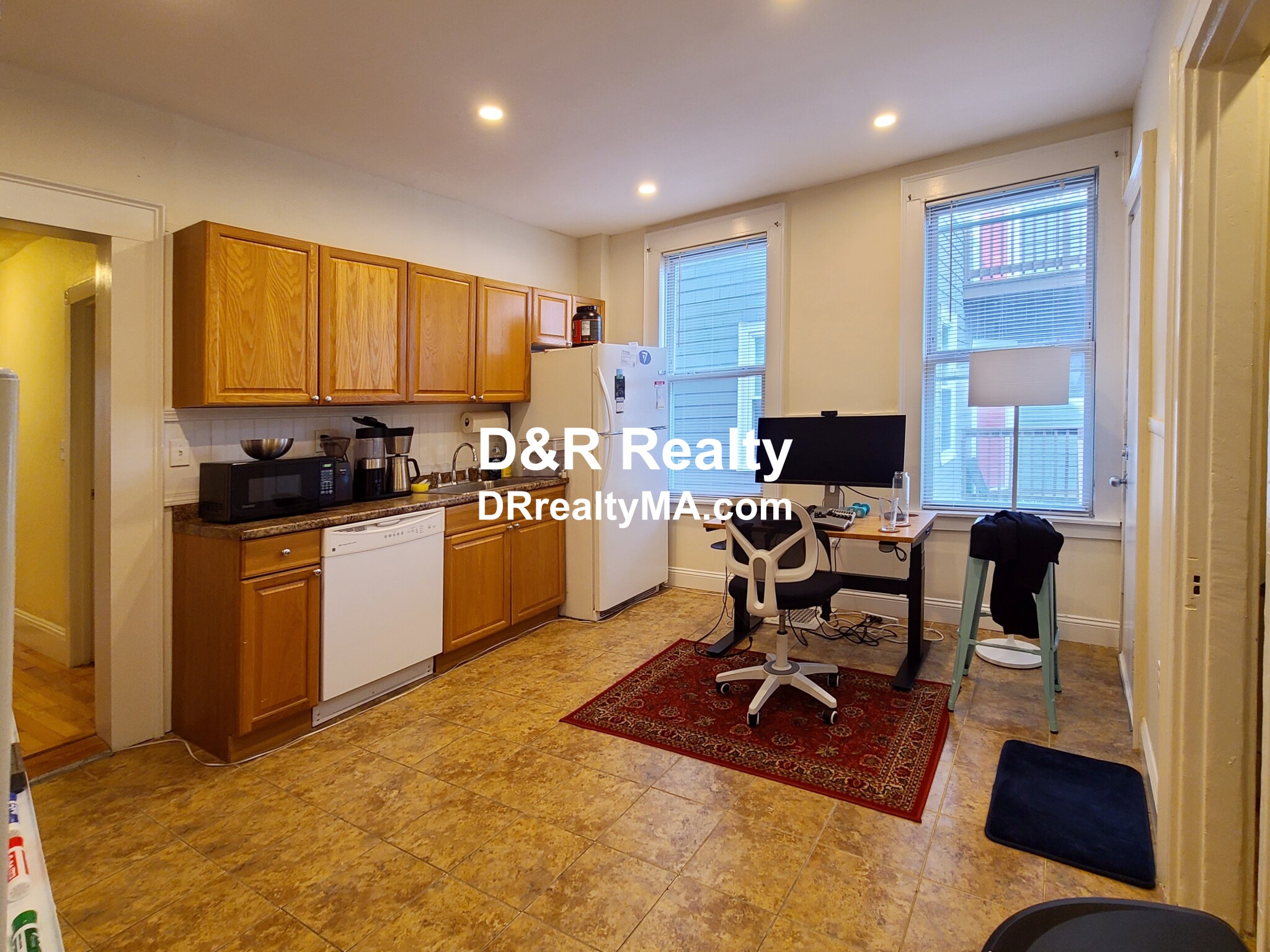 2 bed, 1 bath apartment for rent at 20 Suffolk St Unit 1, Central Square — photo 5 of 15