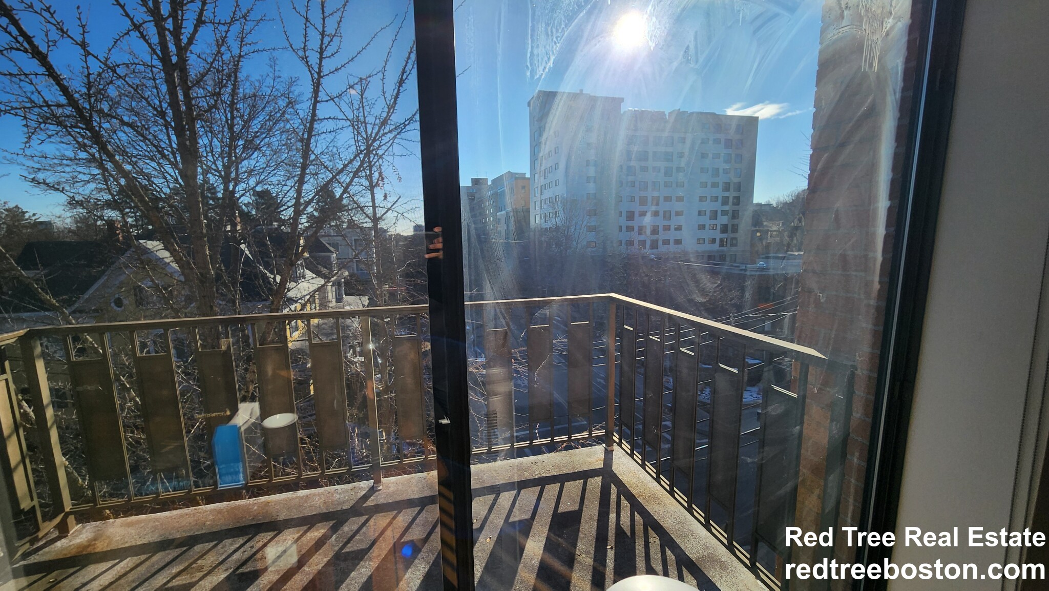 30 Fuller St, North Brookline