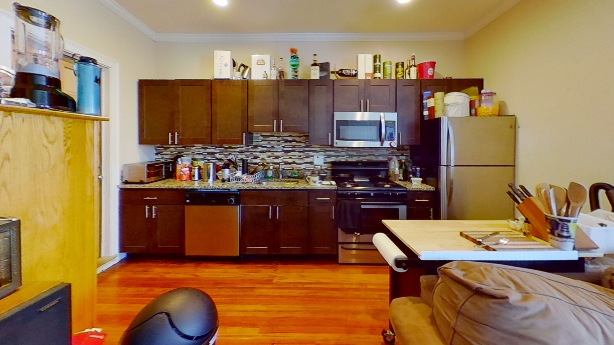 3 bed, 2 bath apartment for rent at 2 Johnson Ave Unit 3, Jamaica Plain — photo 4 of 13