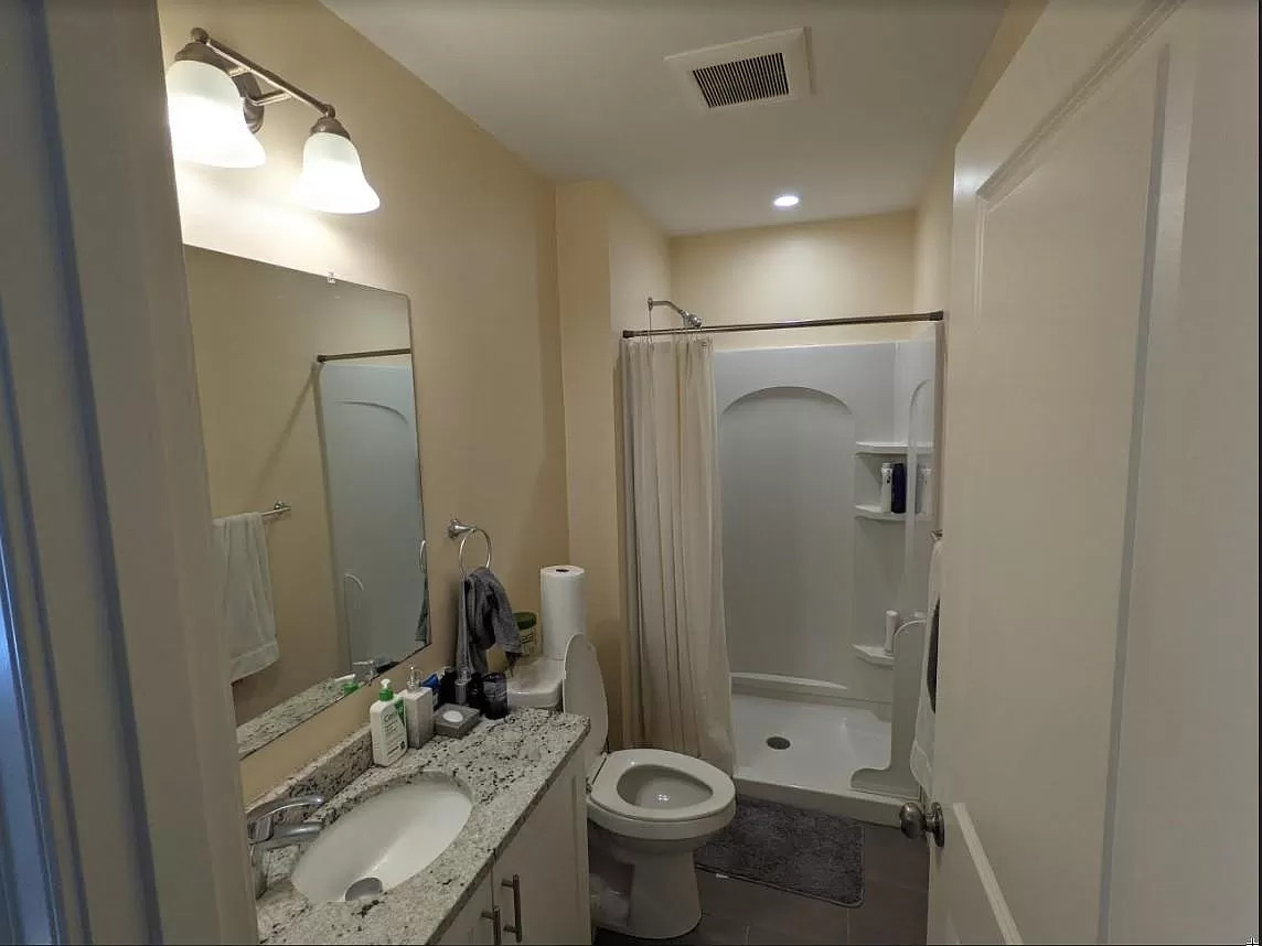 5 bed, 3.5 bath apartment for rent at 26 Bothwell Unit 2, Brighton — photo 6 of 17