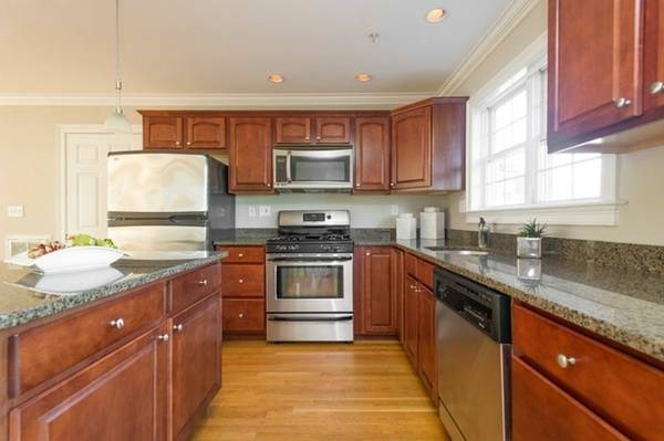 2 bed, 2 bath apartment for rent at 50 B St Unit 3, South Boston — photo 4 of 8