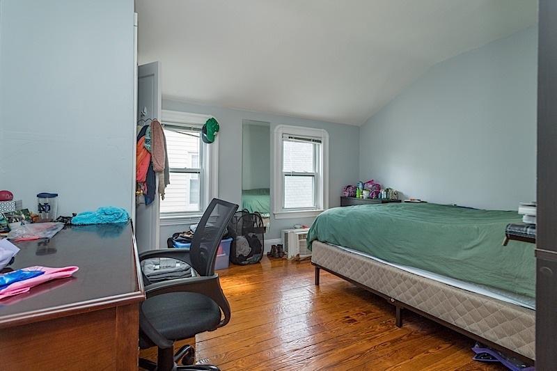 5 bed, 2 bath apartment for rent at 52 Holyoke Rd Unit 2, Porter Square — photo 3 of 12