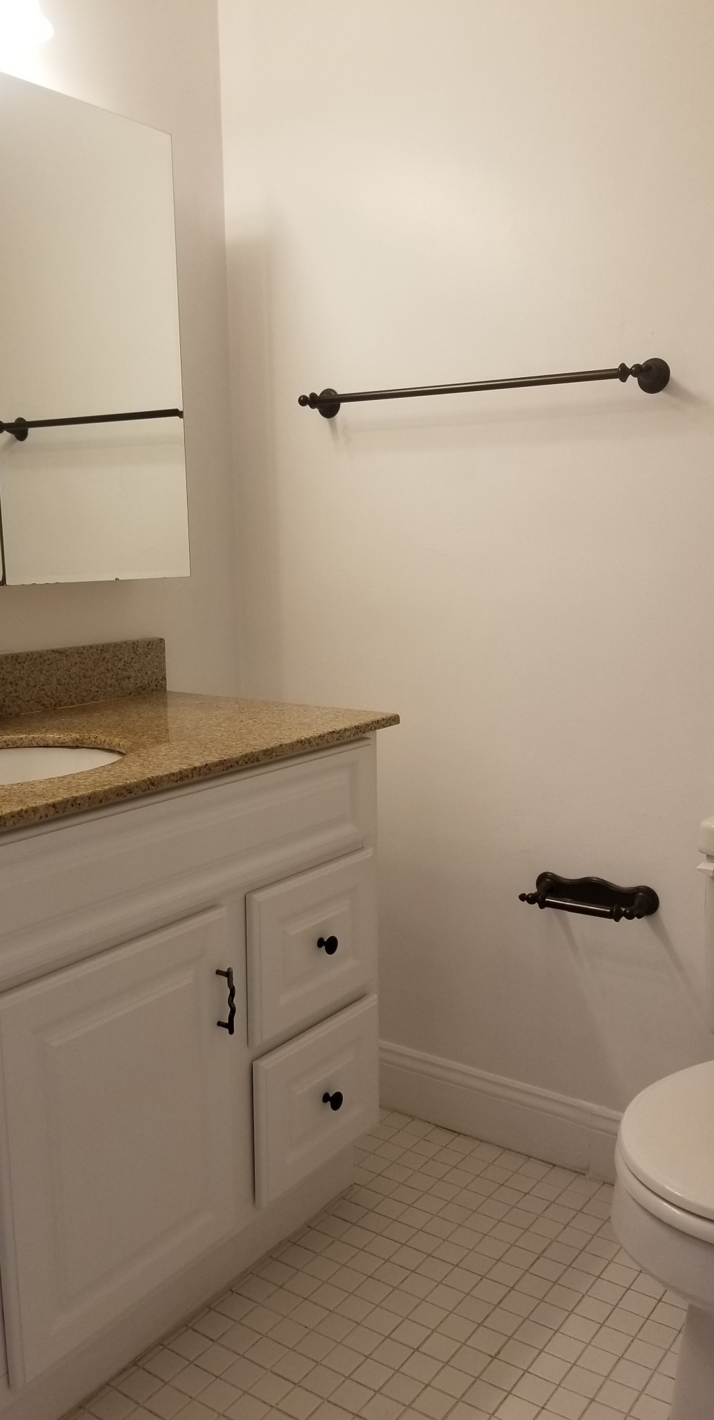 1 bed, 1 bath apartment for rent at 50 Broadlawn Park Unit 5, Chestnut Hill — photo 2 of 12