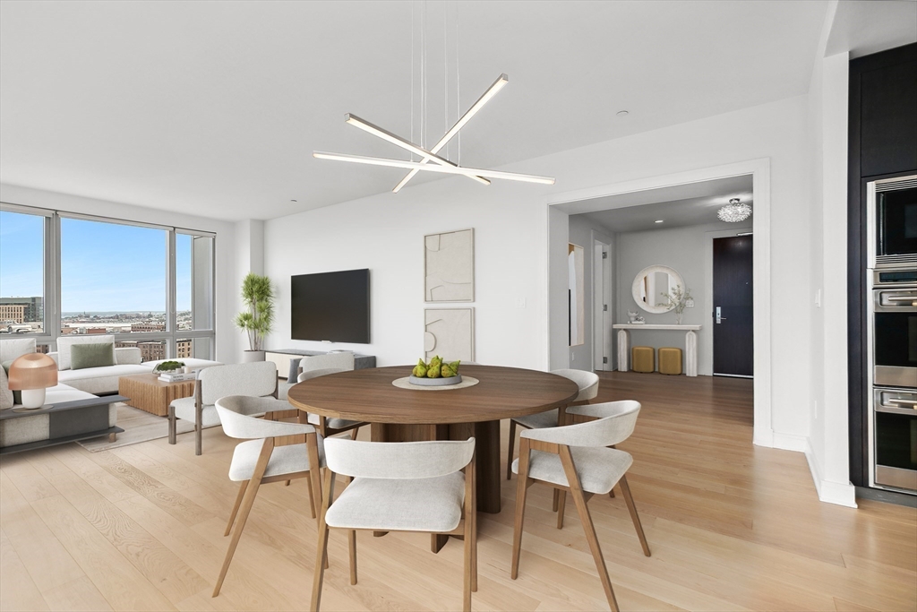 500 Atlantic Ave, Downtown