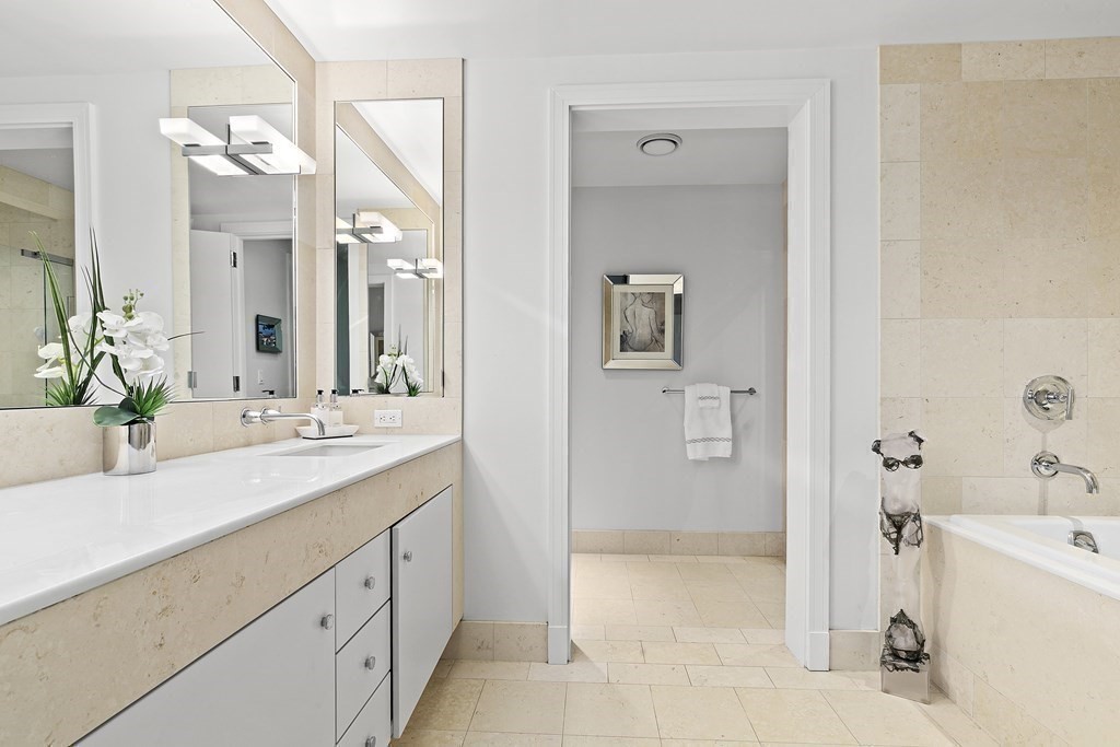 500 Atlantic Ave, Downtown