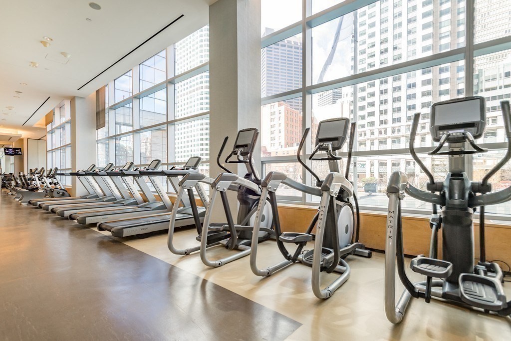 500 Atlantic Ave, Downtown