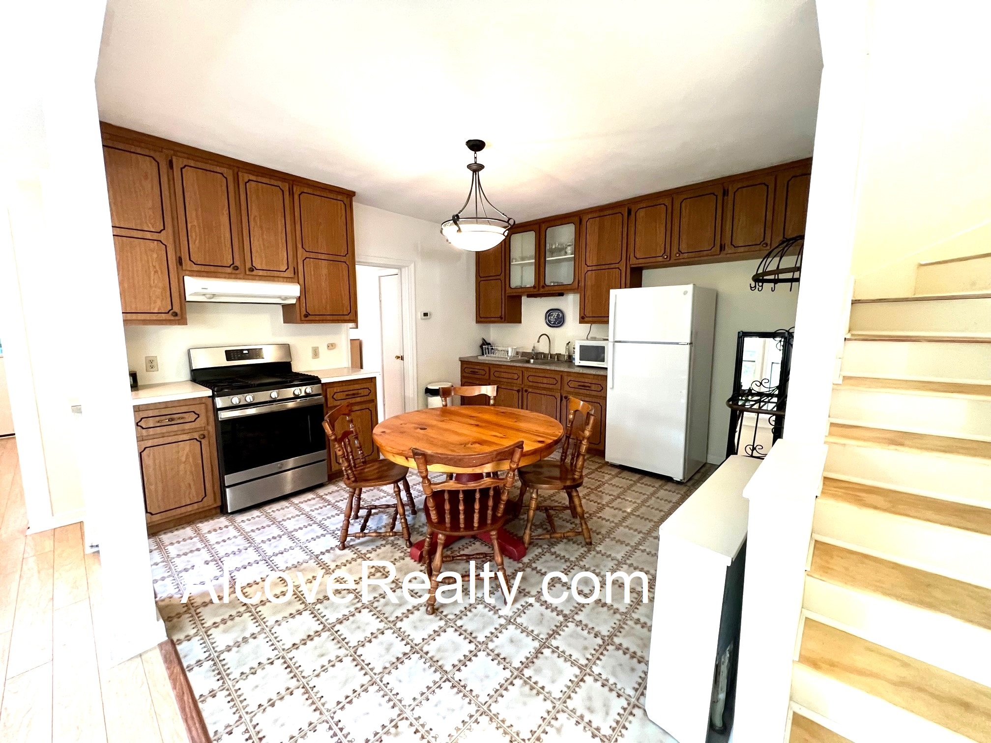 2 bed, 2 bath apartment for rent at 55 Jay Unit 1, Central Square — photo 15 of 20