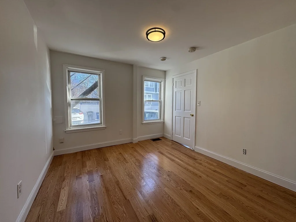 205 D, South Boston