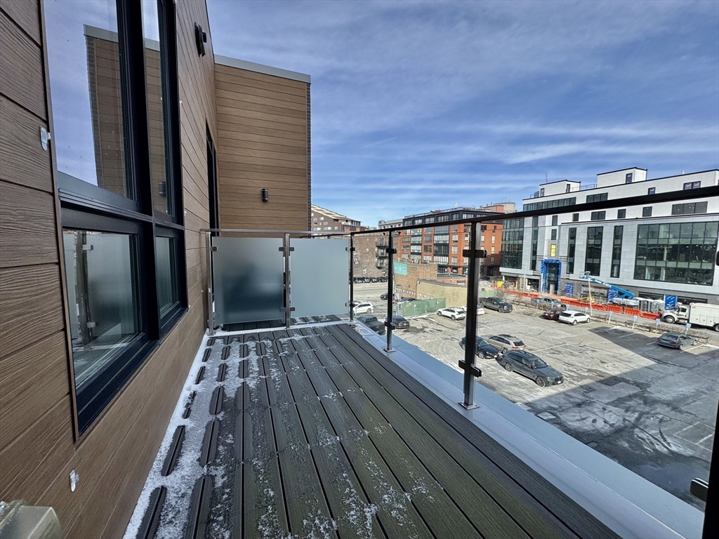 20 West Fifth St, South Boston