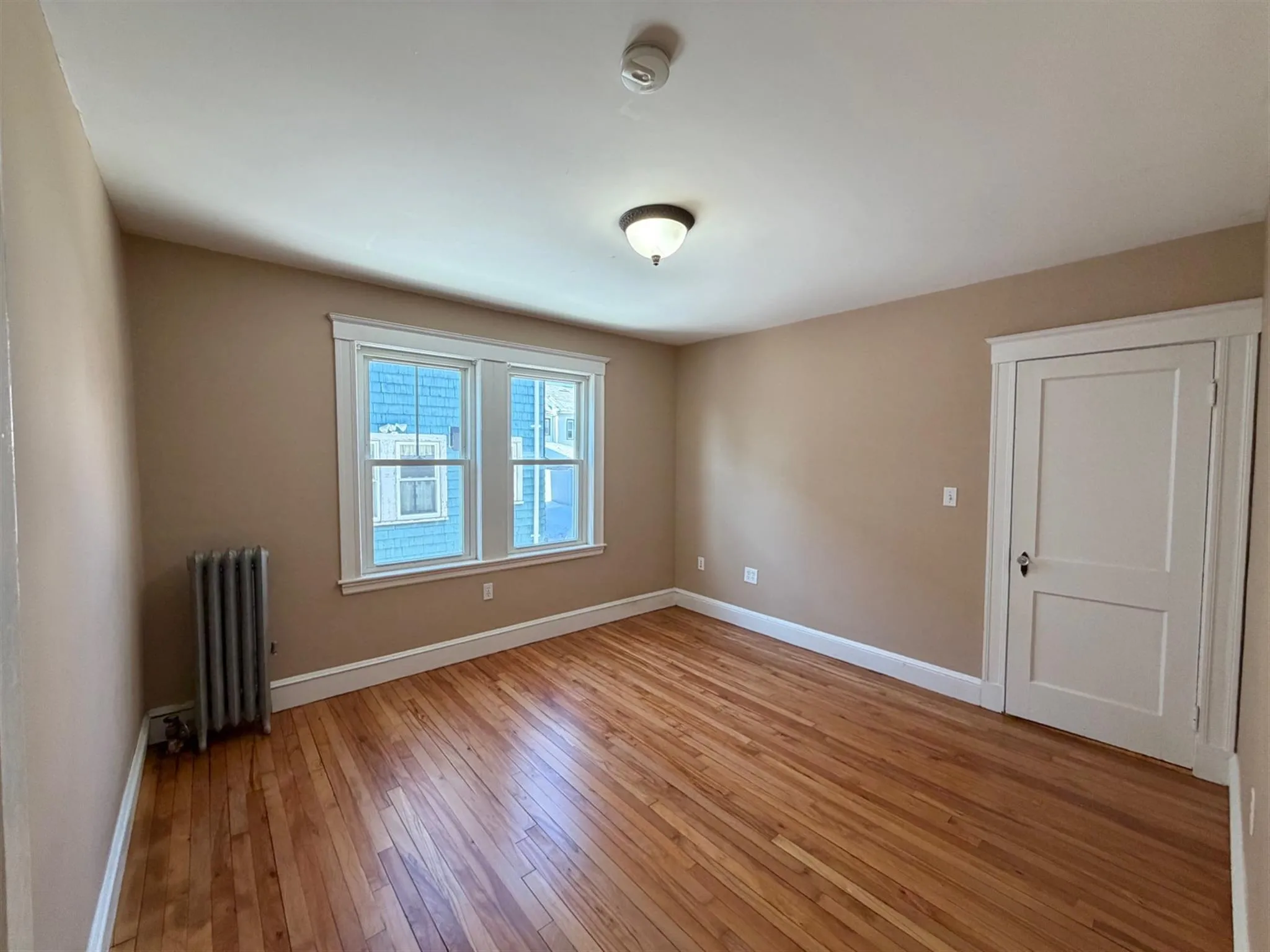 67 Fairfax St, West Somerville