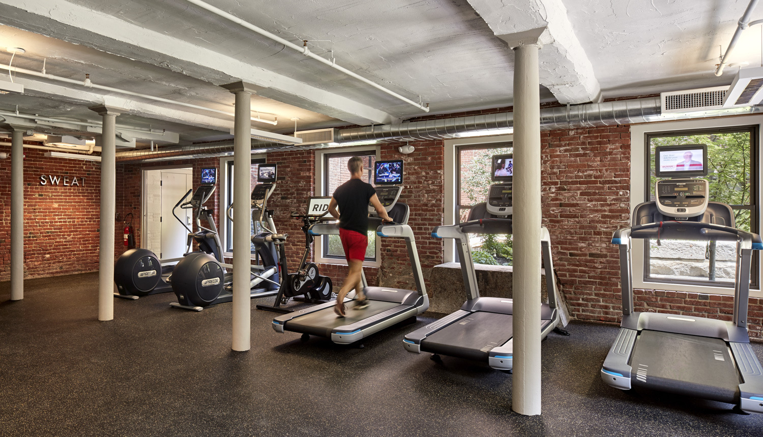 791 Tremont St, Roxbury