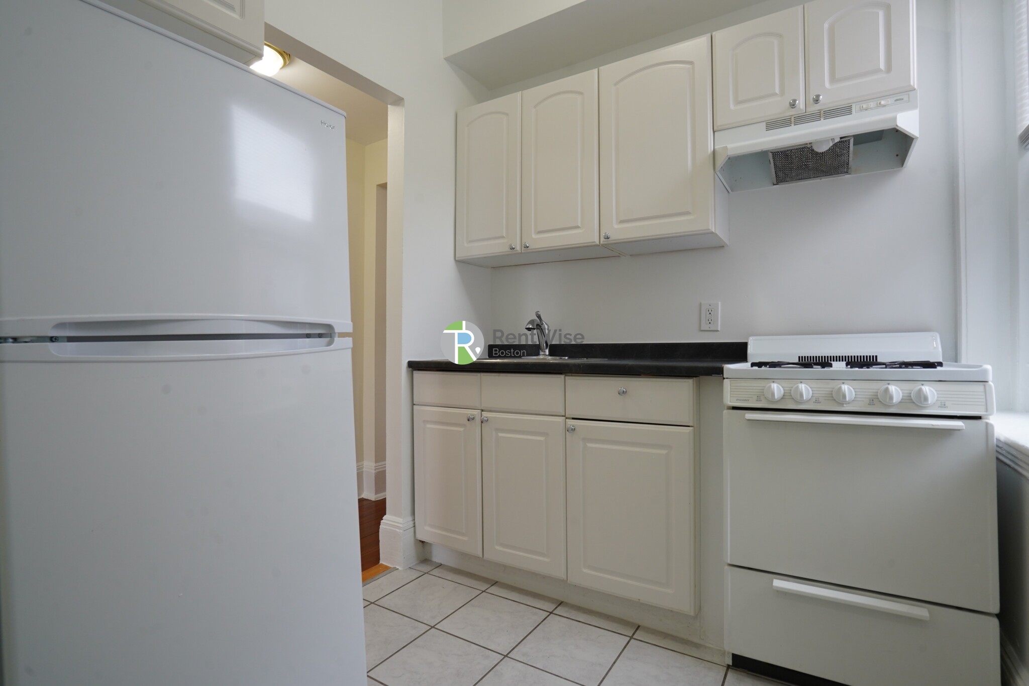 73 Brighton Ave, Allston