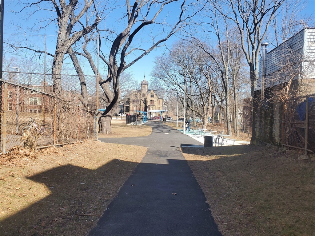 14 Abbotsford, Boston