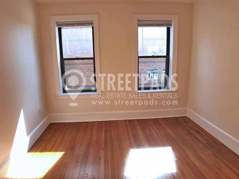 881 Massachusetts Ave, Central Square